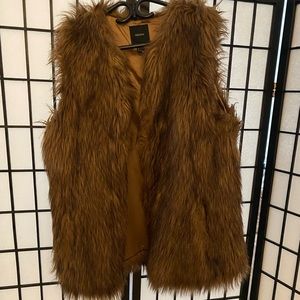 Faux fur brown vest